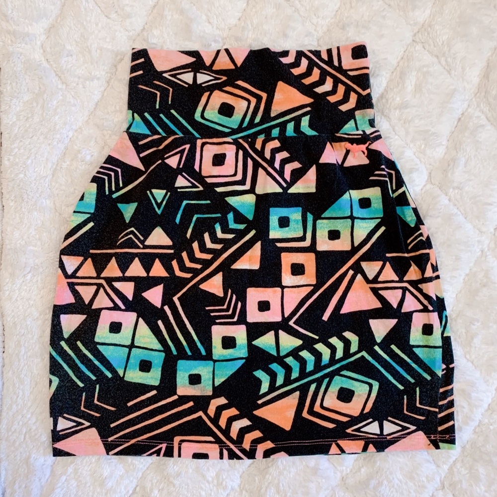 VS PINK skirt